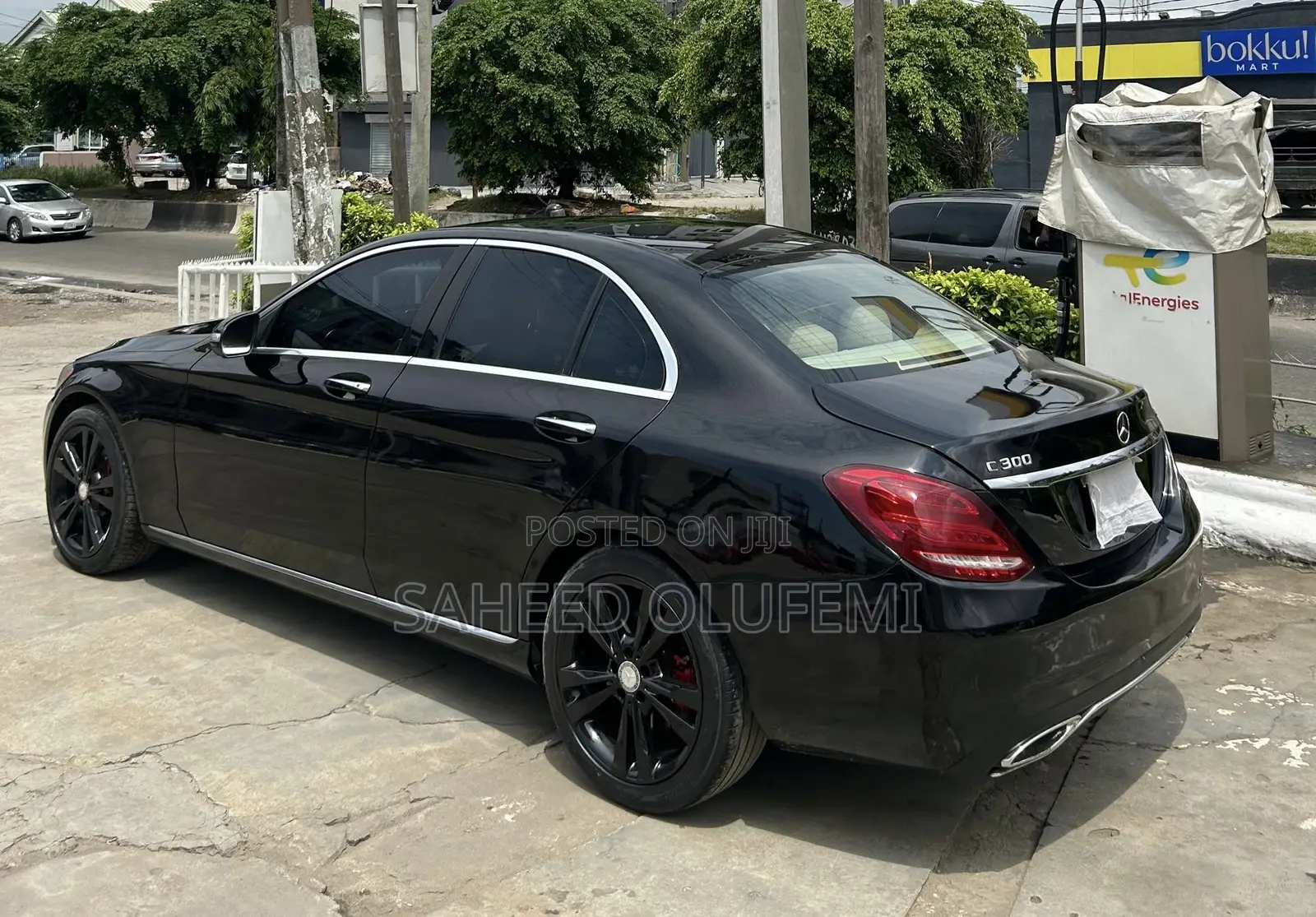 Mercedes-Benz C300 2015 Black