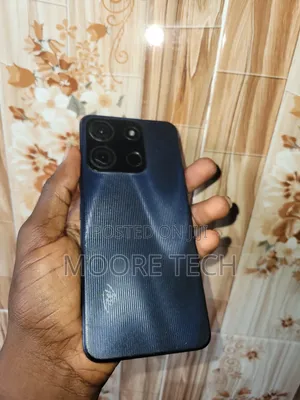 Itel A60 32 GB Black