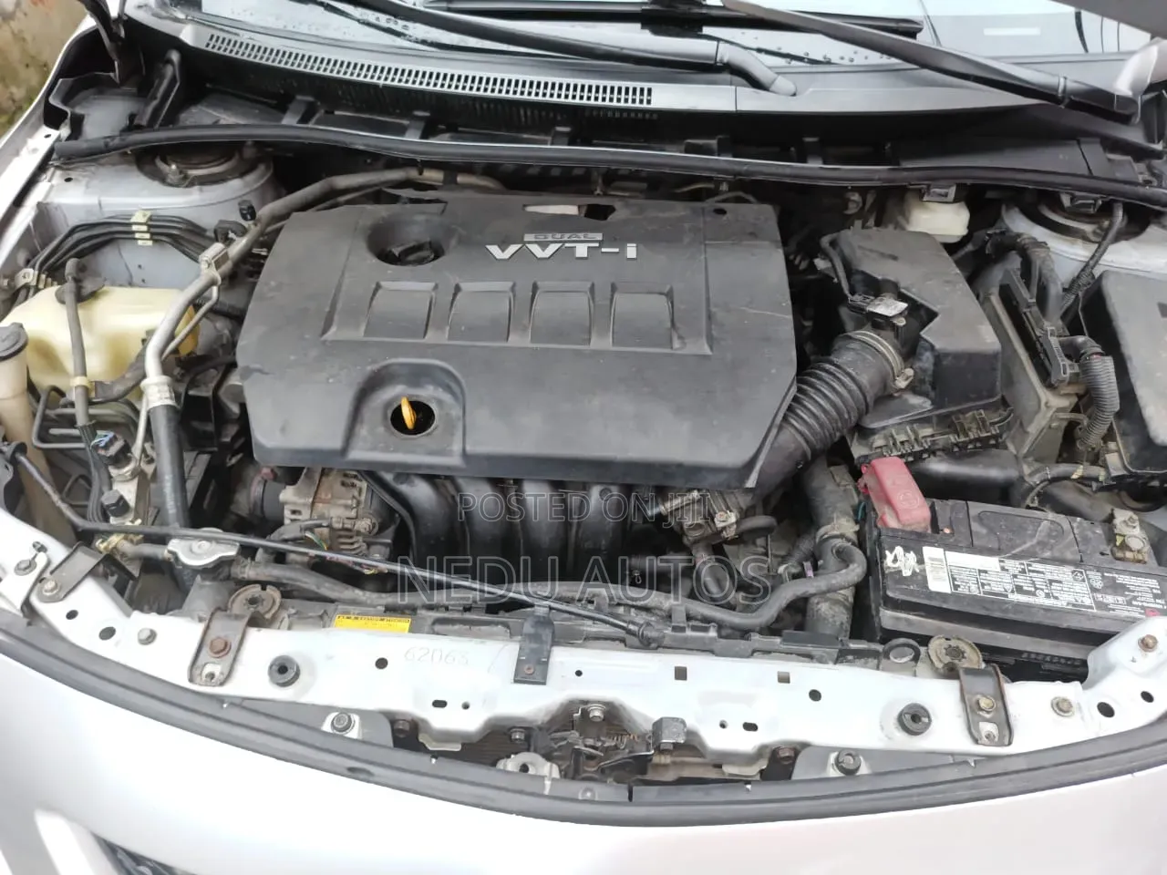 Toyota Corolla 2011 Silver