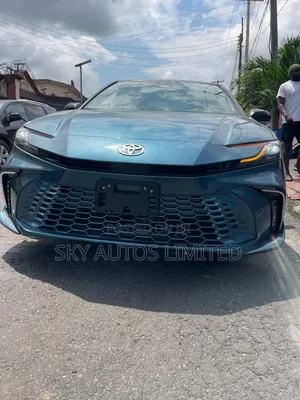 Toyota Camry 2024 Blue