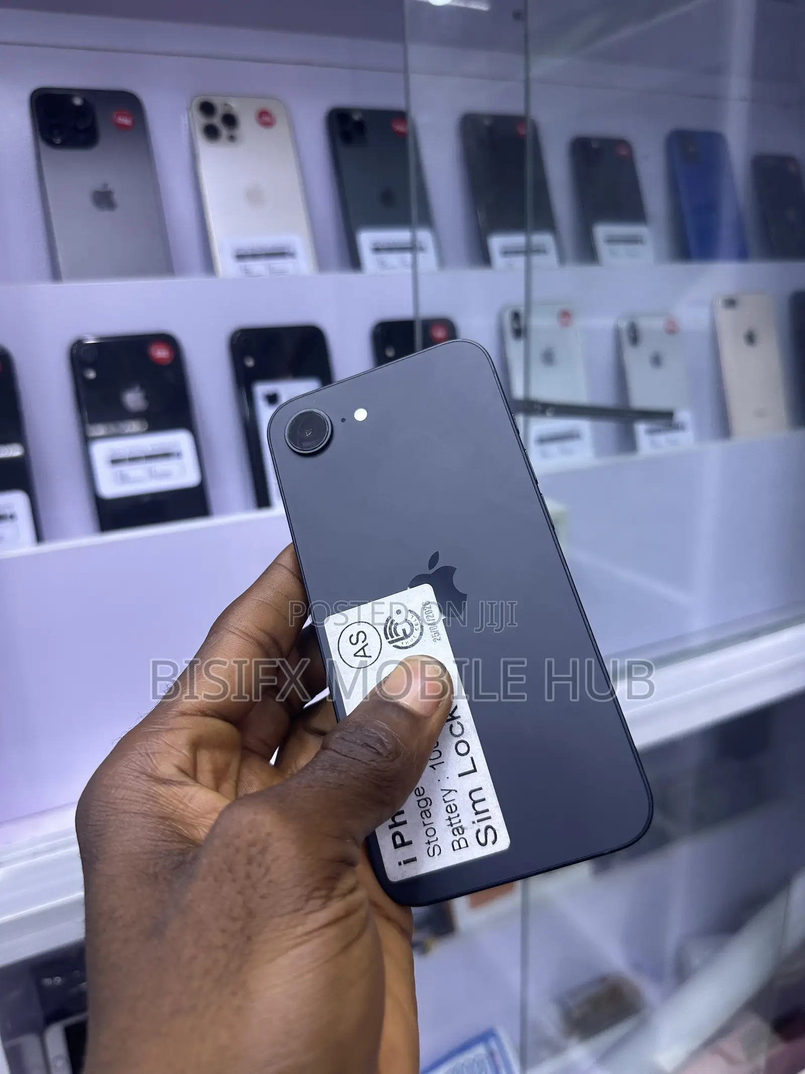 Apple iPhone 16e 128 GB Black