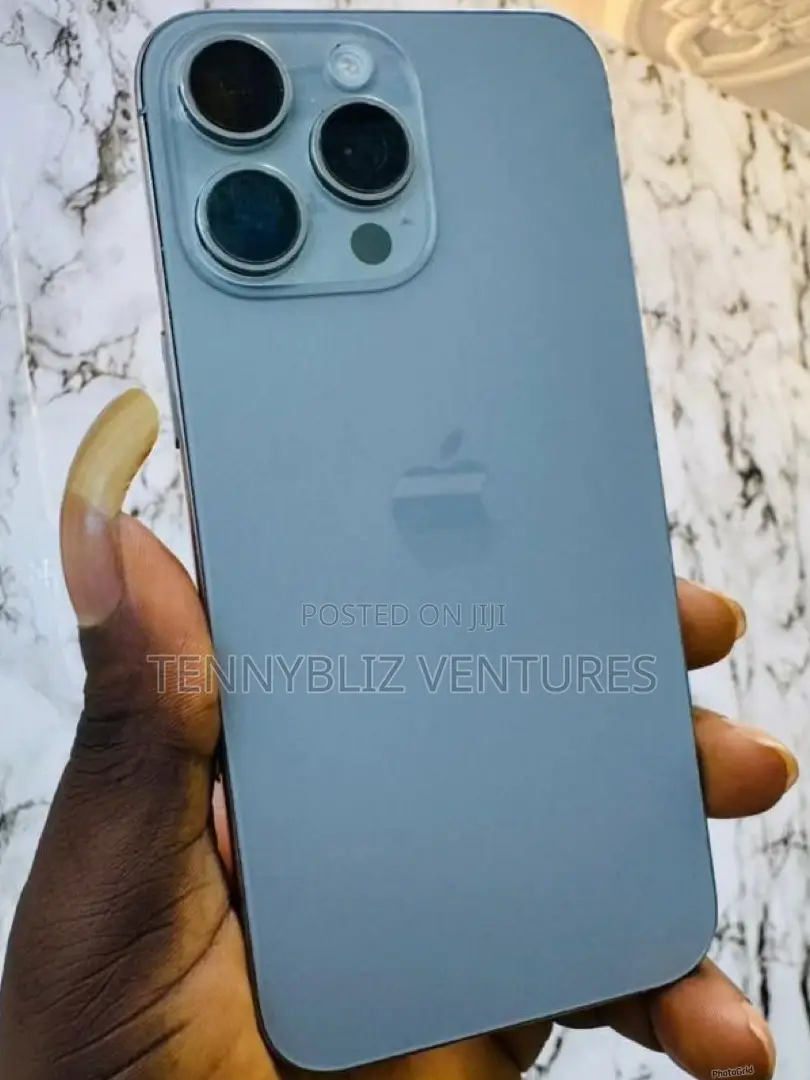 Apple iPhone 15 Pro Max 256 GB