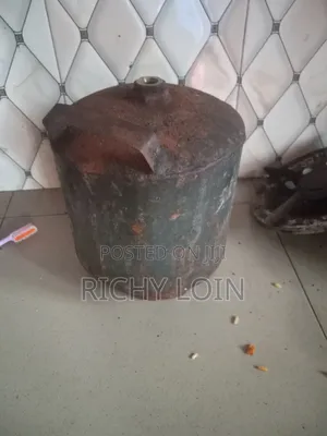 Gas Cylinder