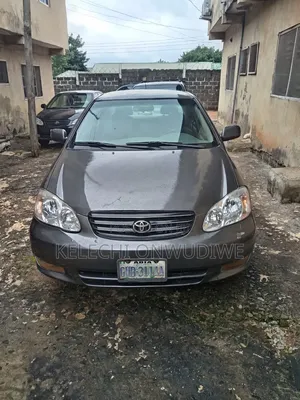 Toyota Corolla 2005 Gray