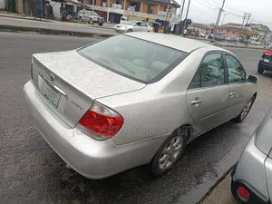 Toyota Camry 2006 Silver