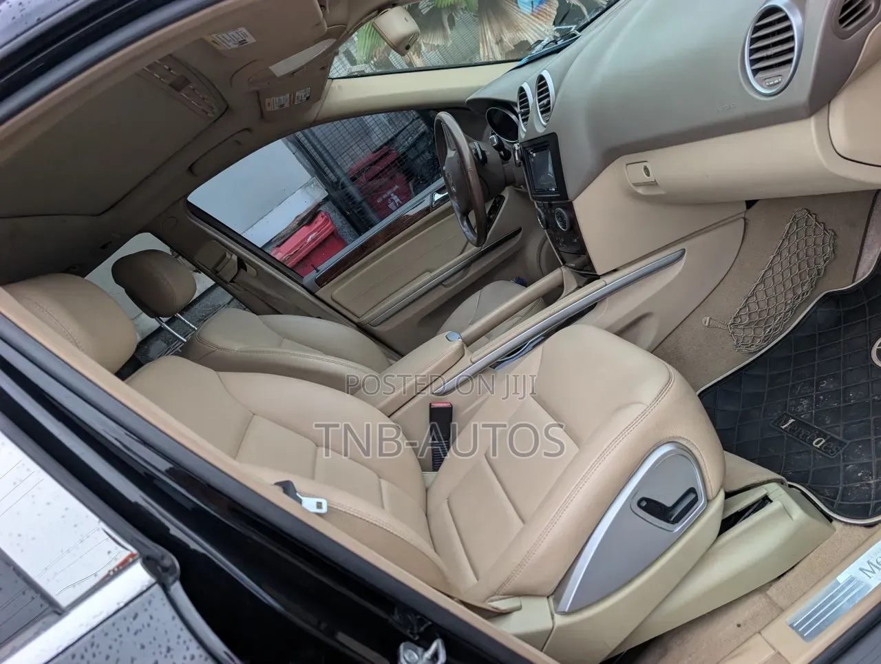 Mercedes-Benz M Class 2011 Black