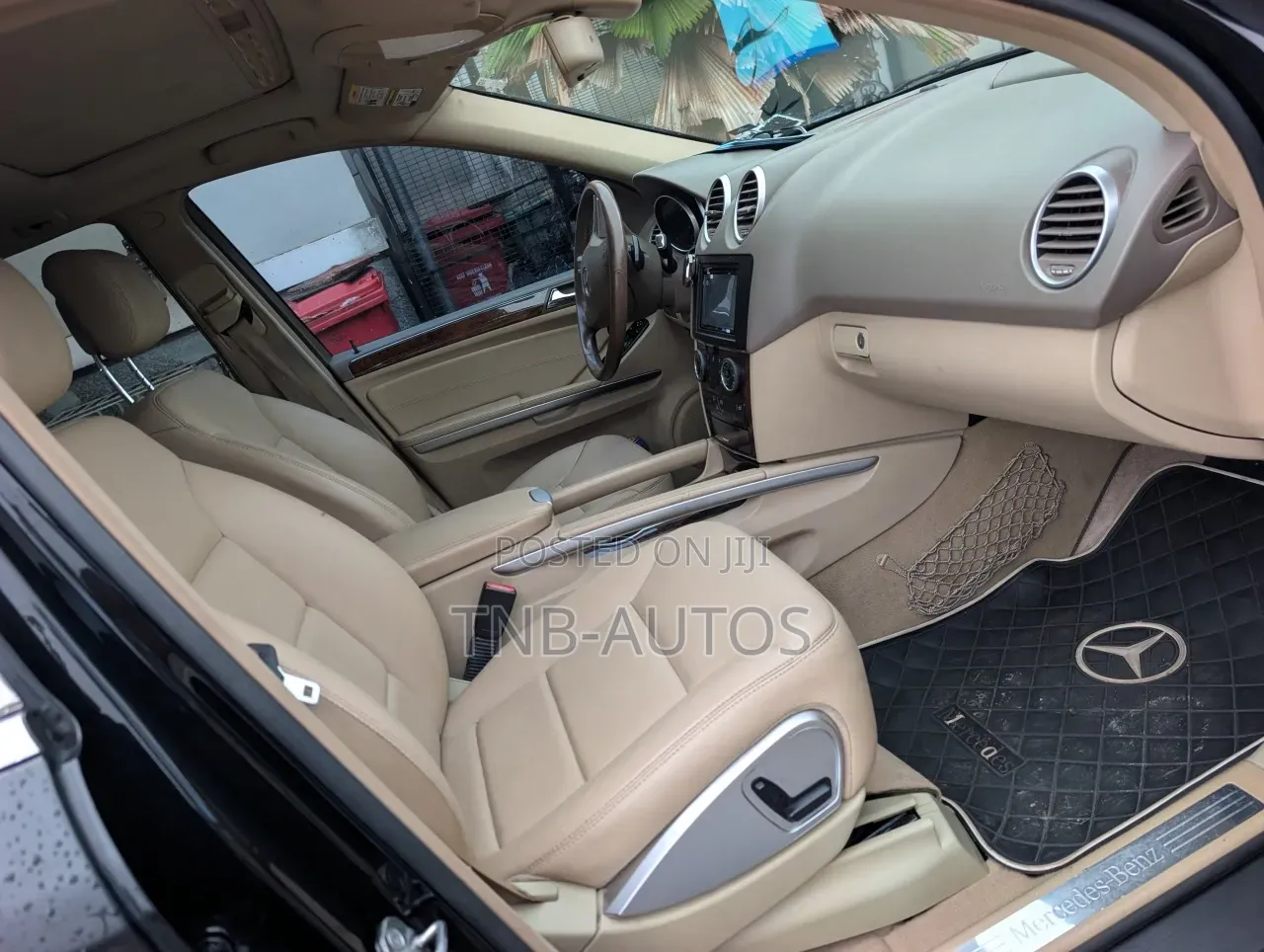 Mercedes-Benz M Class 2011 Black