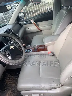 Toyota Highlander 2012