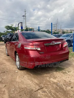 Toyota Camry 2011 Red