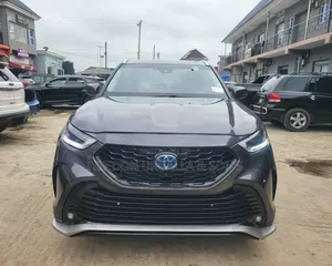 Toyota Highlander Platinum 2022 Black