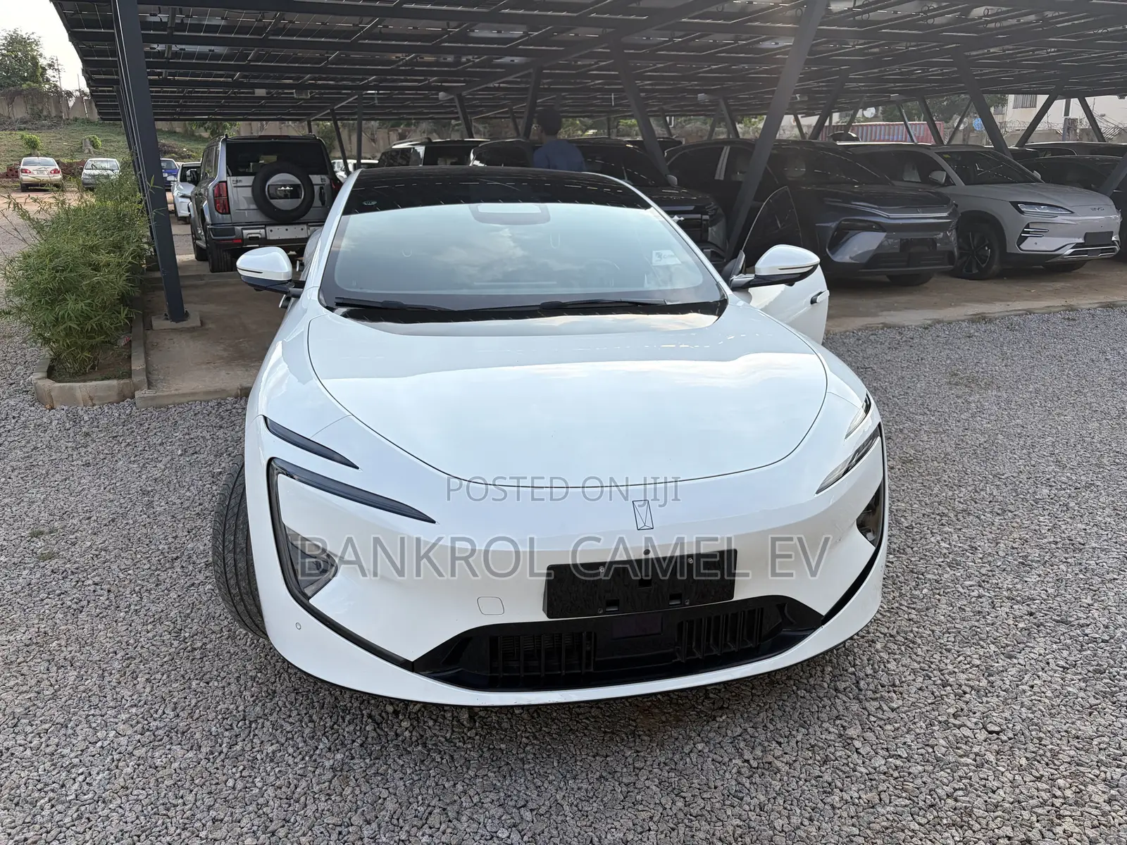 Avatr 12 2025 White