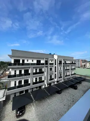 3bdrm Penthouse in Oniru, Victoria Island for sale