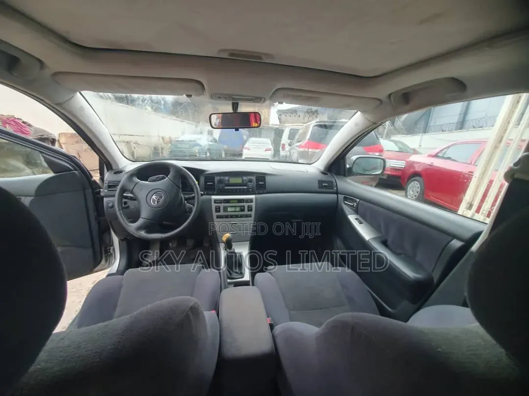 Toyota Corolla 2003 Silver