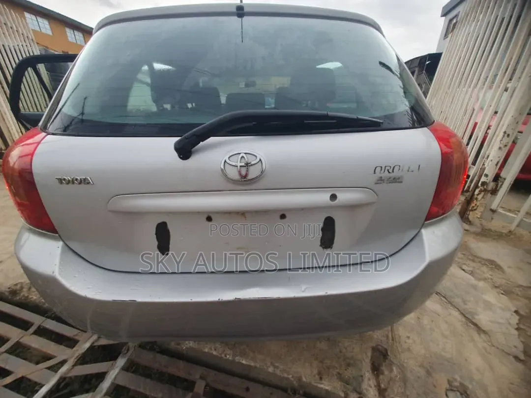 Toyota Corolla 2003 Silver