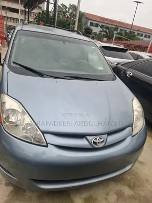 Toyota Sienna 2008 Blue