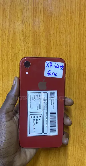 Apple iPhone XR 64 GB Red