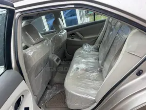 Toyota Camry LE 4dr Sedan (2.4L 4cyl 5A) 2008 Gold