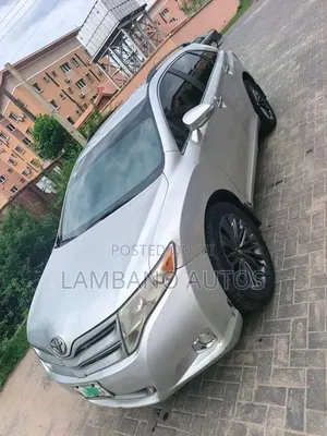 Toyota Venza 2010 Silver