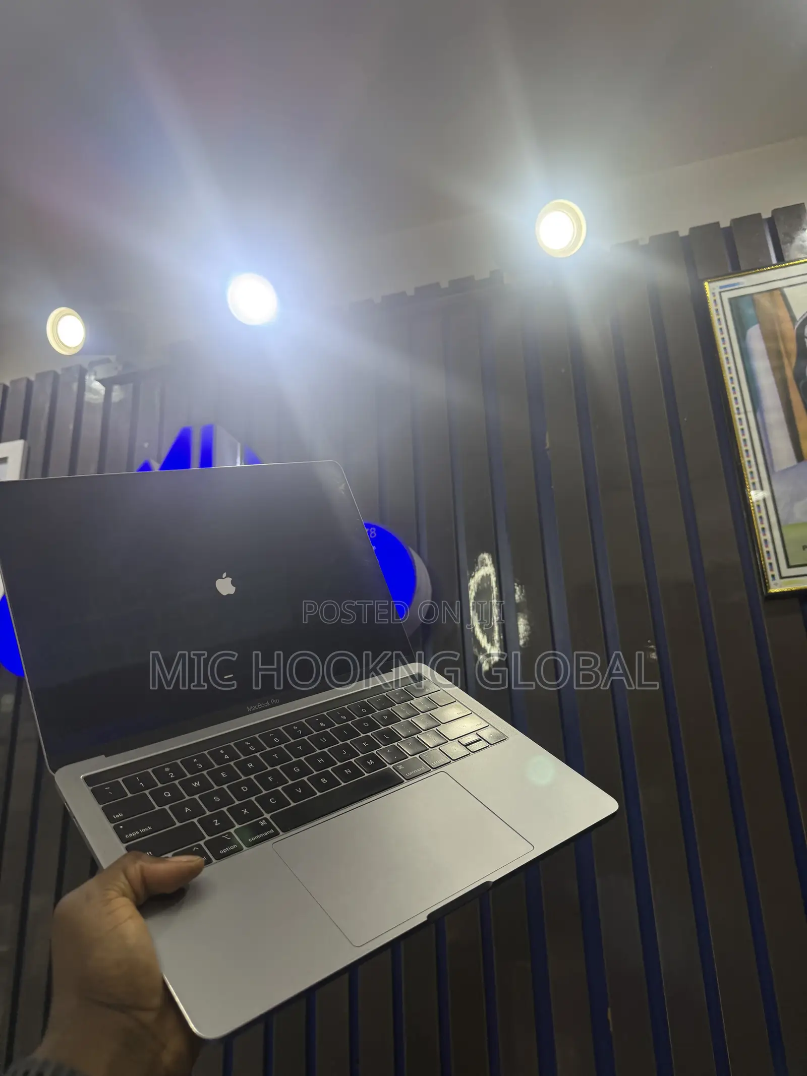 Laptop Apple MacBook Pro 2019 16GB Intel Core i7 SSD 512GB