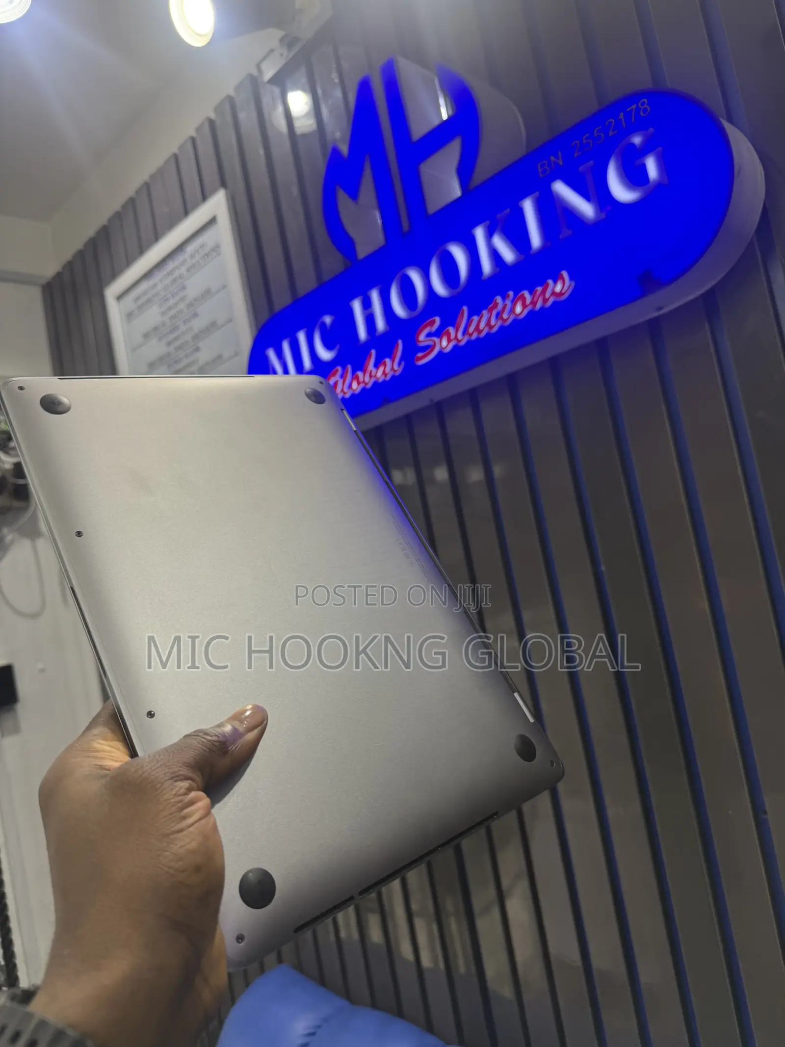 Laptop Apple MacBook Pro 2019 16GB Intel Core i7 SSD 512GB