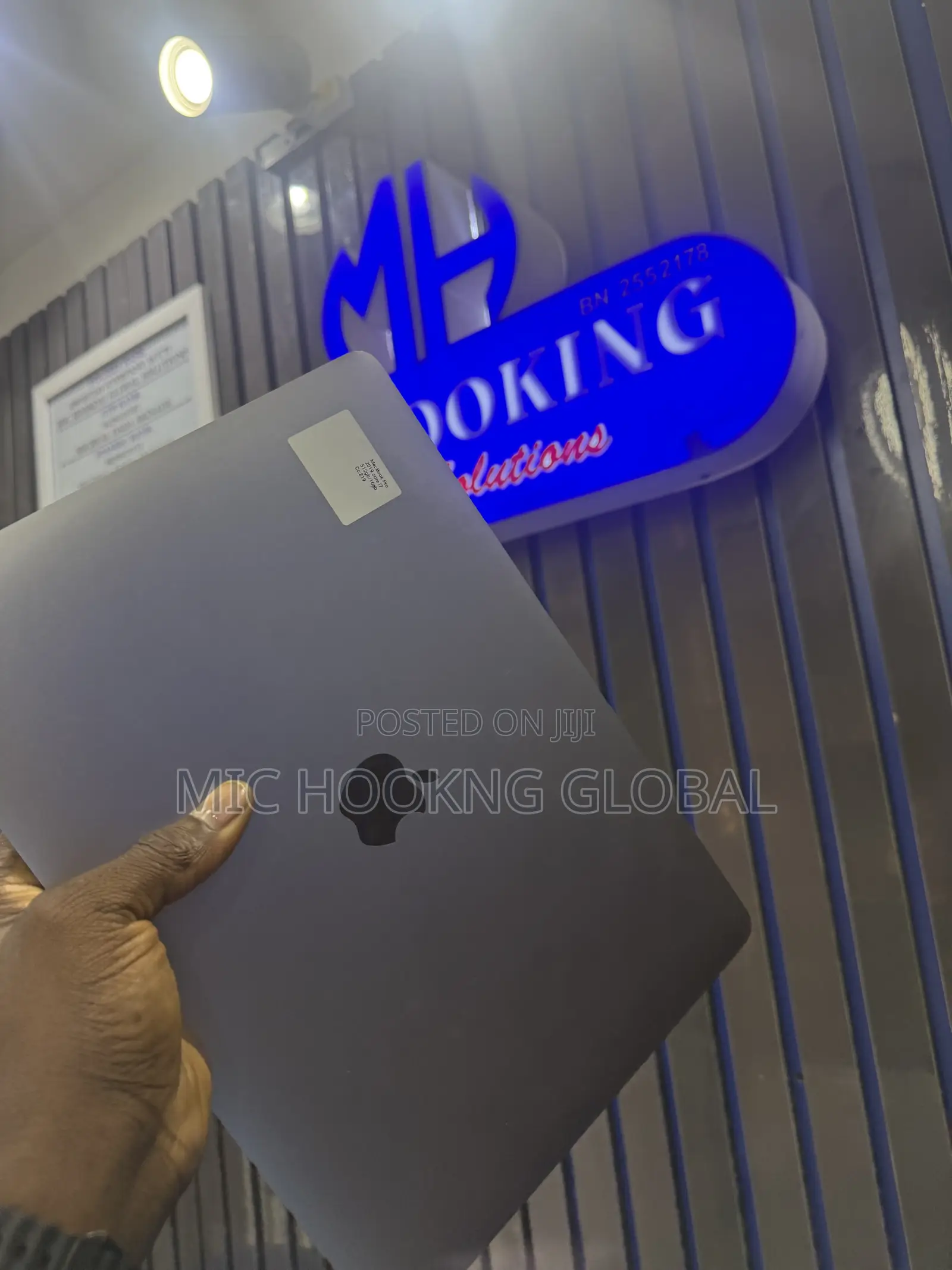 Laptop Apple MacBook Pro 2019 16GB Intel Core i7 SSD 512GB