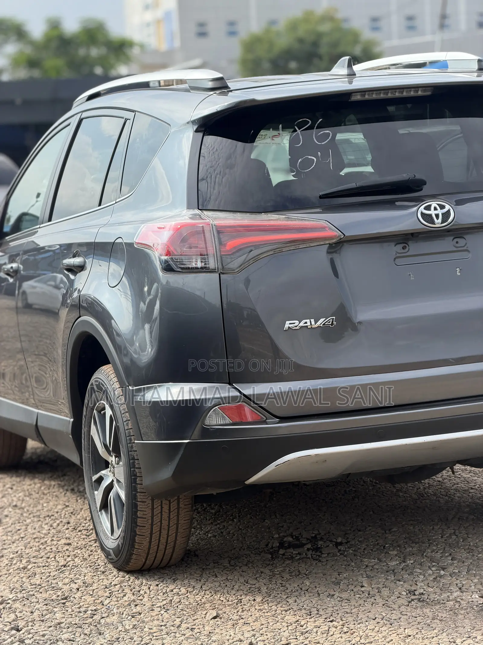 Toyota RAV4 2016 Gray