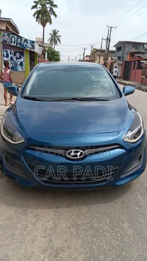 Hyundai Elantra 2014 Blue