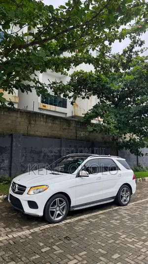 Mercedes-Benz GLE-Class 2017 White