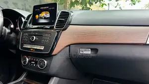 Mercedes-Benz GLE-Class 2017 White