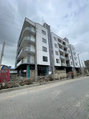 2bdrm Block of Flats in Lekki Phase One for sale