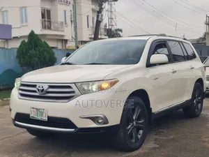Toyota Highlander 2012 White