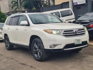 Toyota Highlander 2012 White