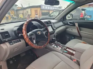 Toyota Highlander 2012 White