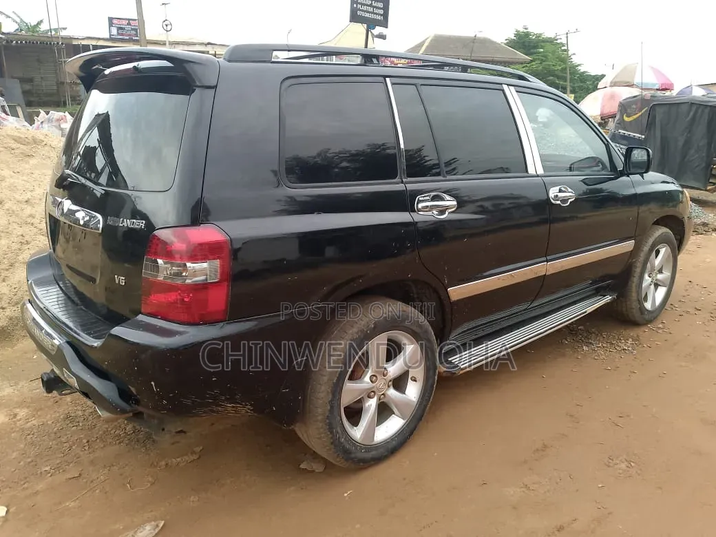 Toyota Highlander 2005 Black