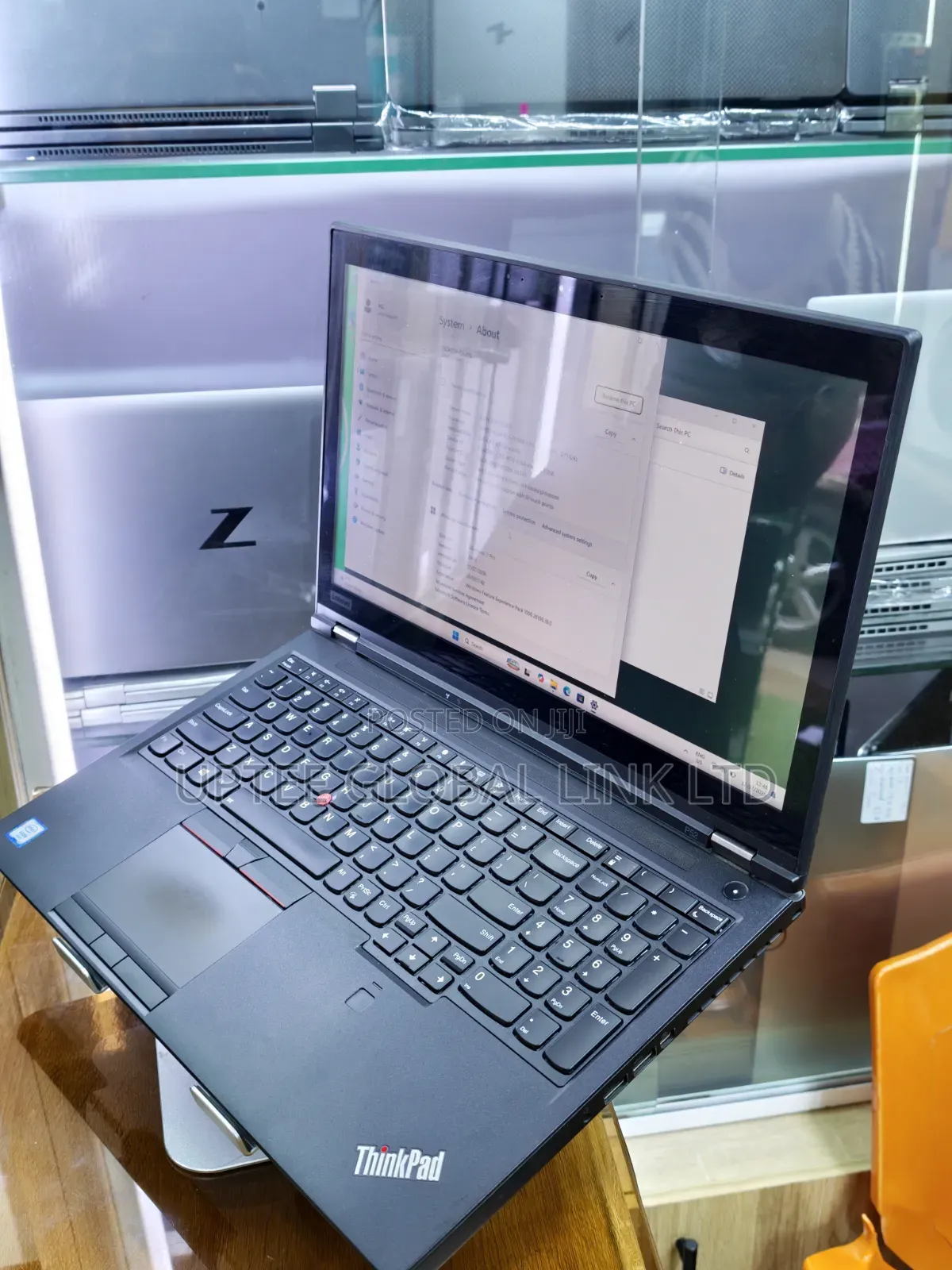Laptop Lenovo ThinkPad P52 16GB Intel Xeon SSD 256GB