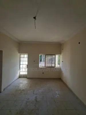 3bdrm Block of Flats in Wuse 2 for rent