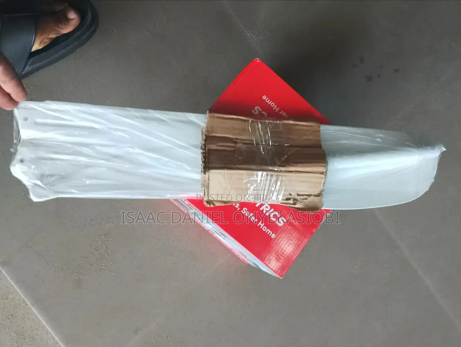 Itel D5642w AC/Dc Solar Fan