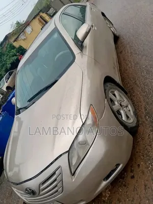 Toyota Camry 2008 Gold
