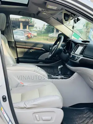 Toyota Highlander 2015 Silver