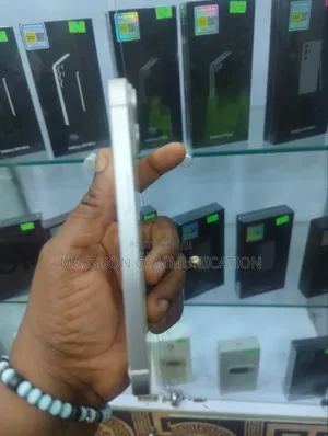 Apple iPhone 14 128 GB White