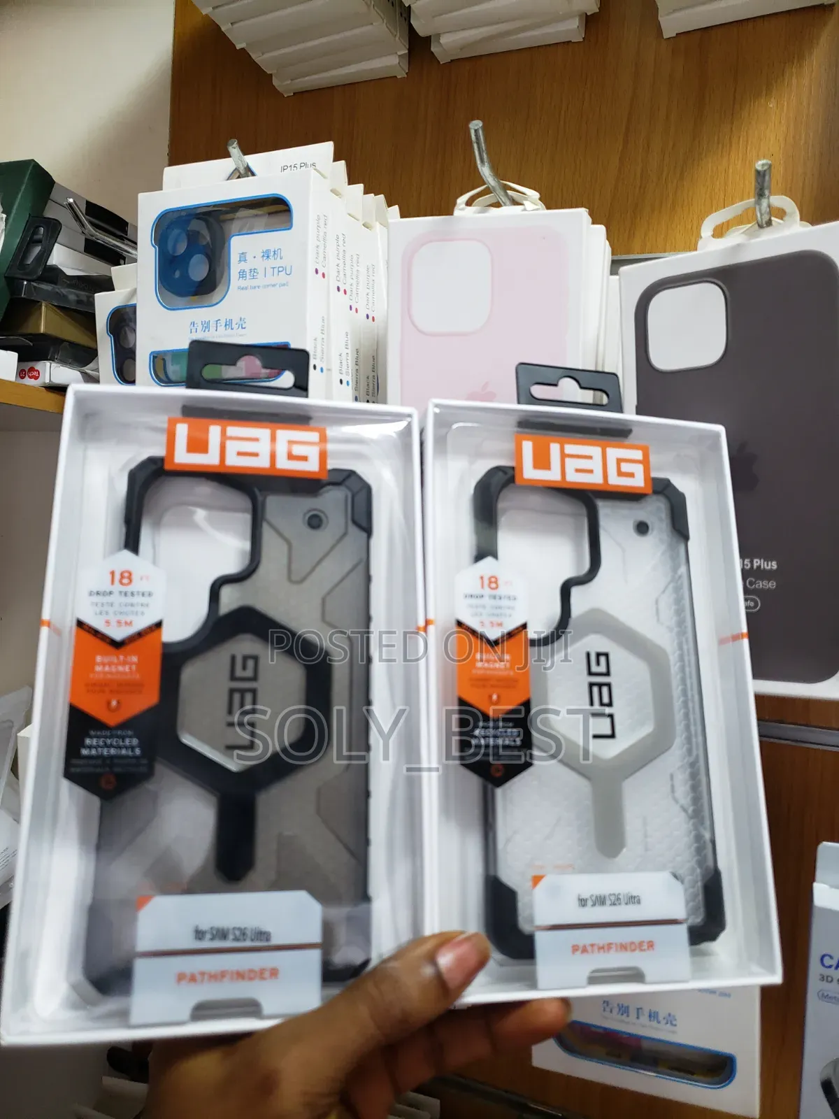 U a G Pathfinder Magsafe Case