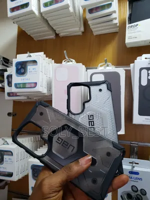U a G Pathfinder Magsafe Case