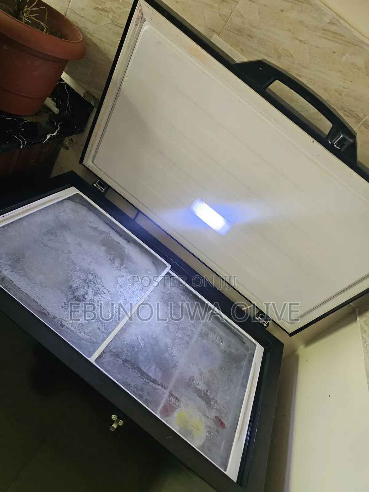 Hisense Deep Freezer - 189L - Black- Barely Used.