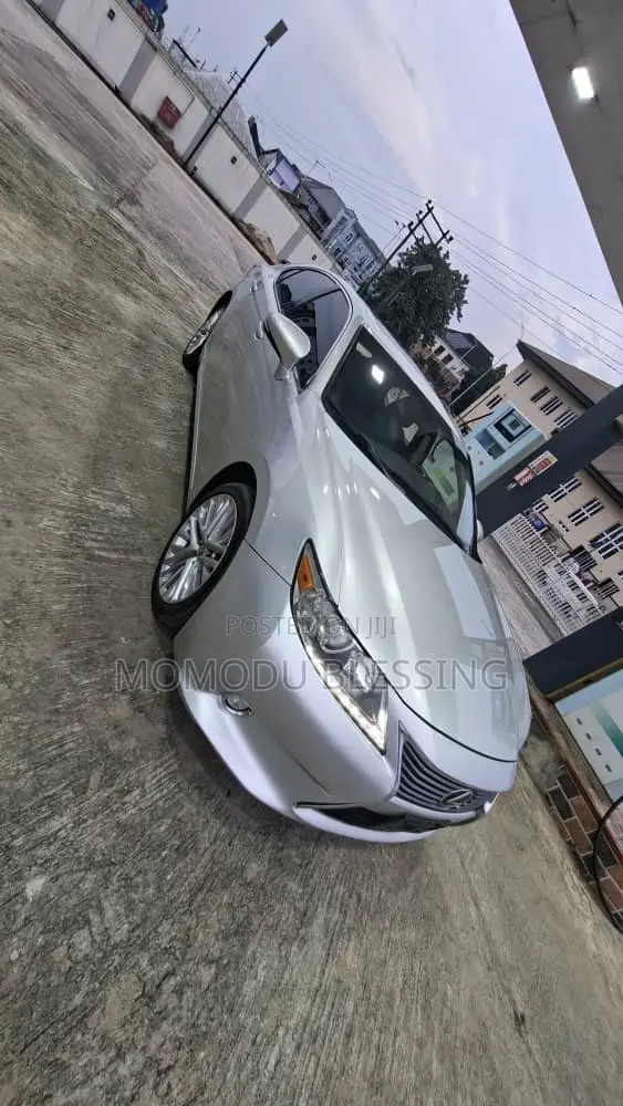 Lexus ES 2014 Silver