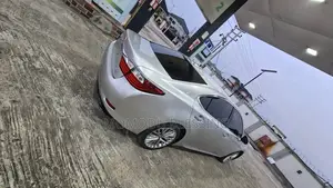 Lexus ES 2014 Silver