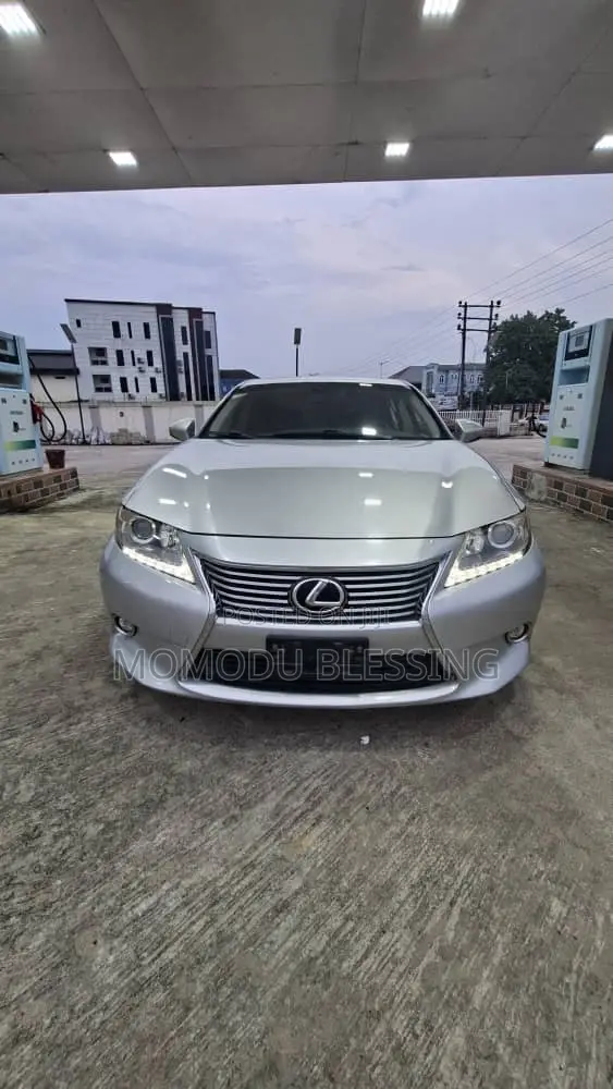 Lexus ES 2014 Silver