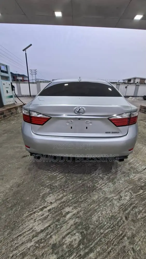 Lexus ES 2014 Silver