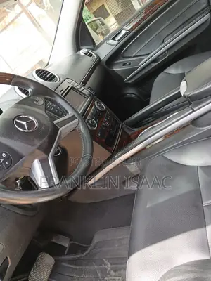Mercedes-Benz GL-Class 2011 White