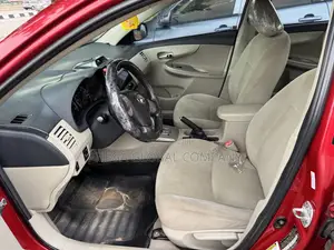 Toyota Corolla LE 4dr Sedan (1.8L 4cyl 4A) 2012 Red
