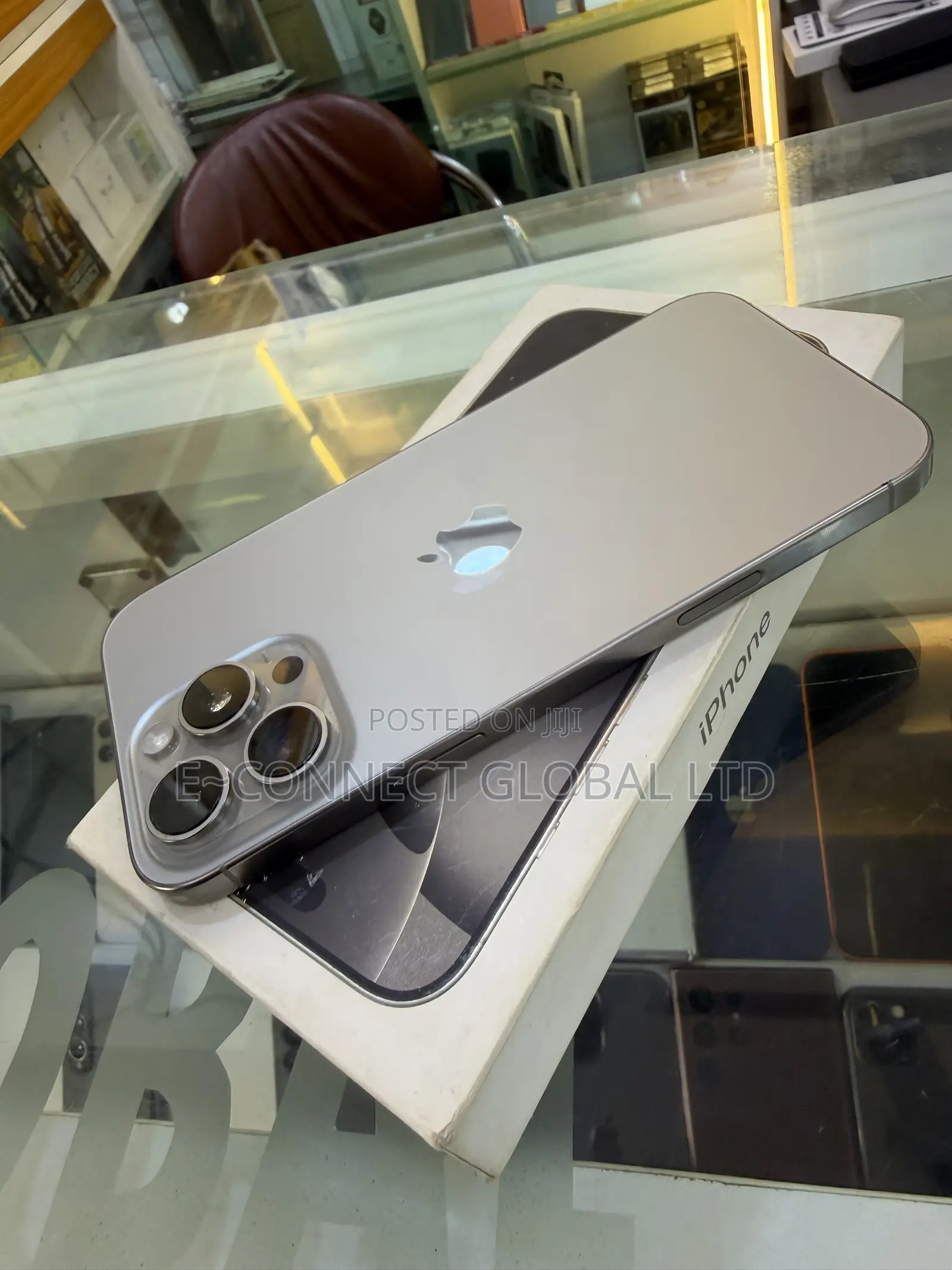 Apple iPhone 16 Pro Max 256 GB Gray